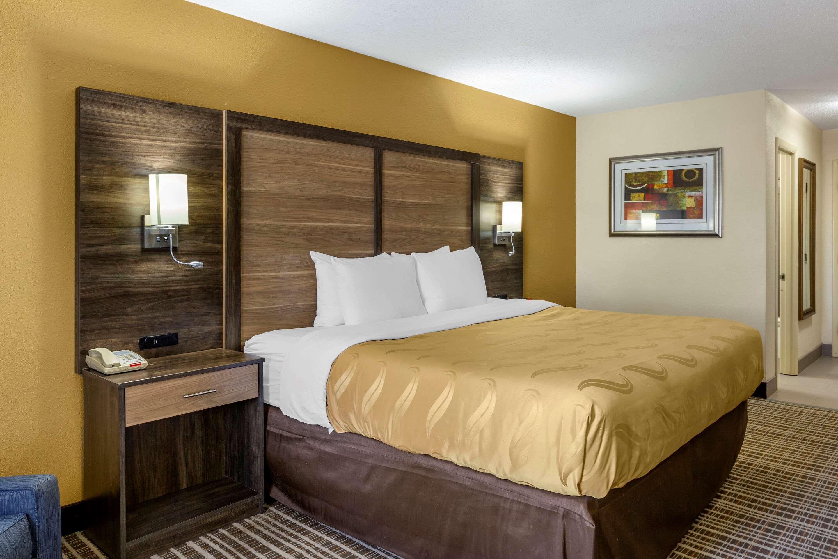 Quality Inn & Suites - Greensboro-High Point Zewnętrze zdjęcie