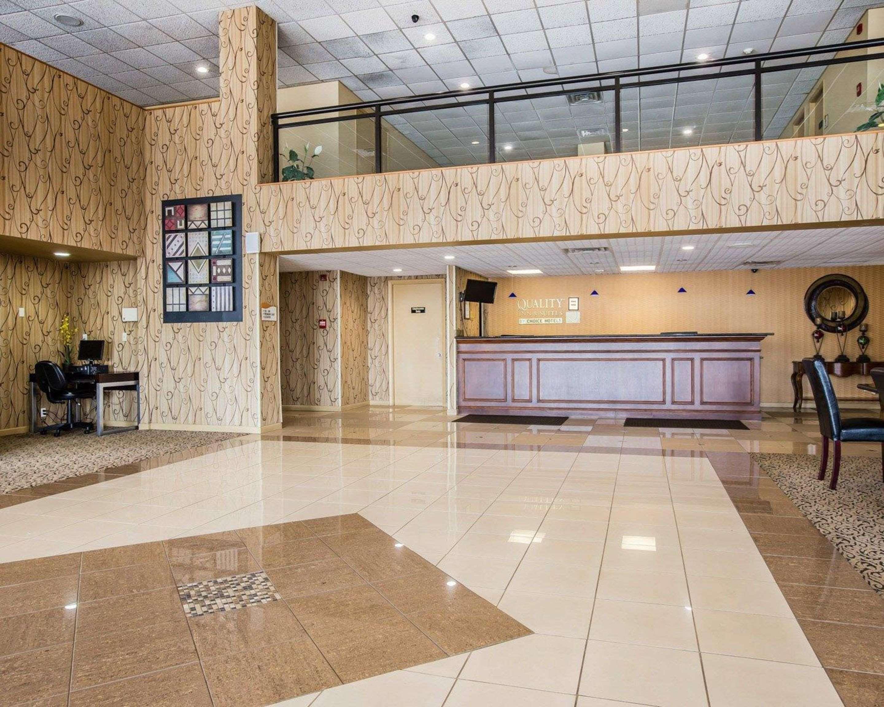 Quality Inn & Suites - Greensboro-High Point Zewnętrze zdjęcie
