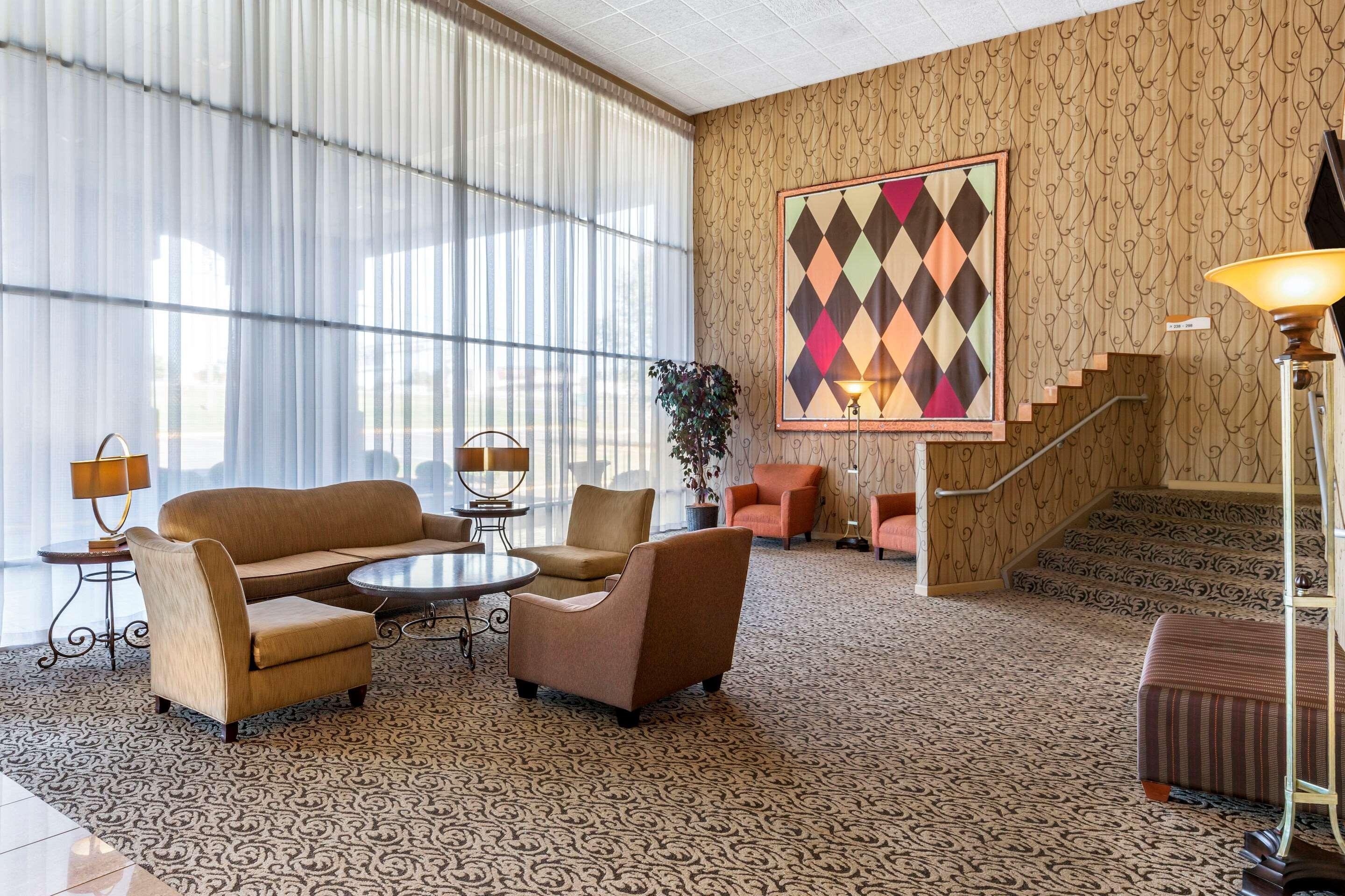 Quality Inn & Suites - Greensboro-High Point Zewnętrze zdjęcie