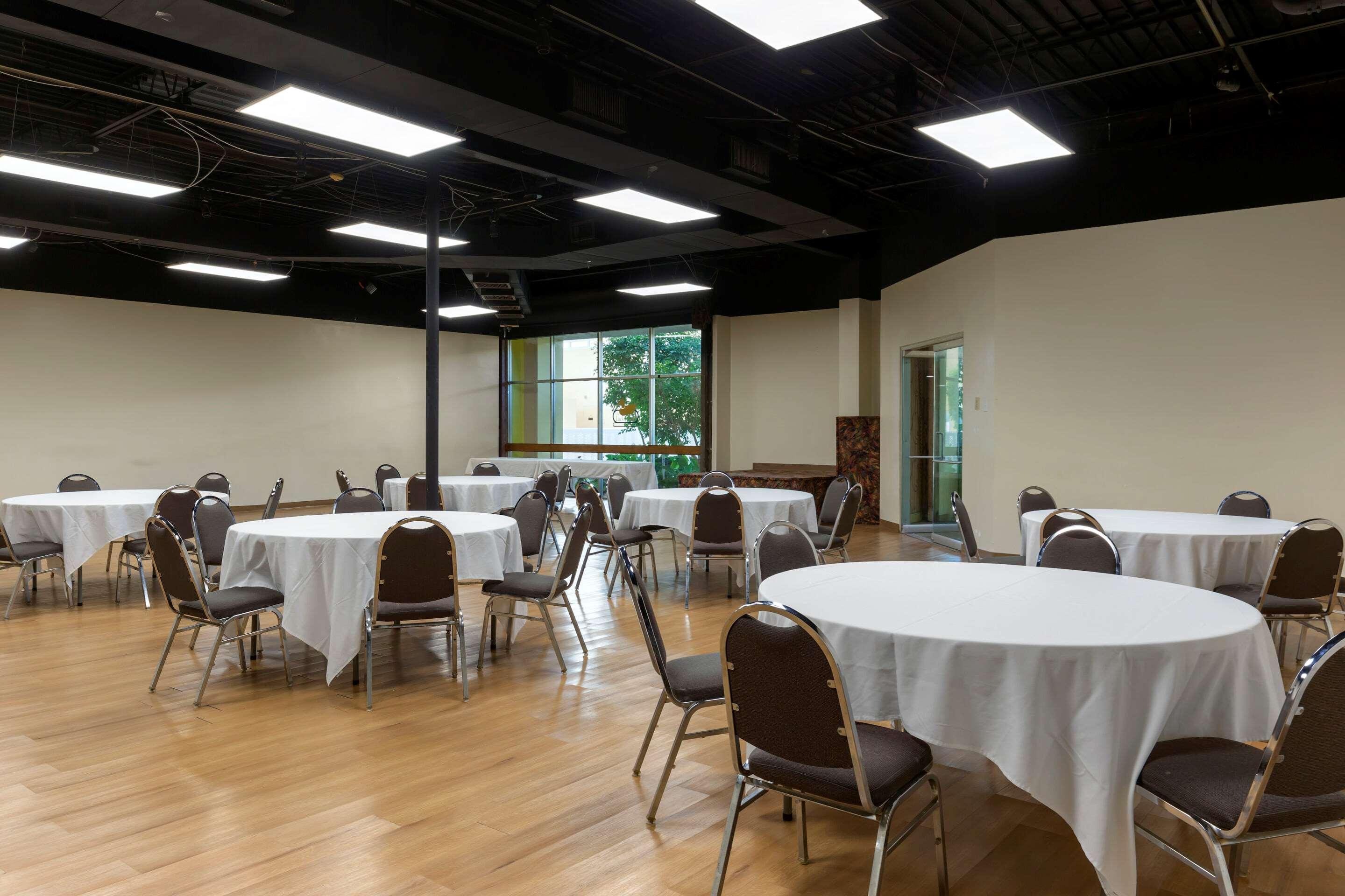 Quality Inn & Suites - Greensboro-High Point Zewnętrze zdjęcie