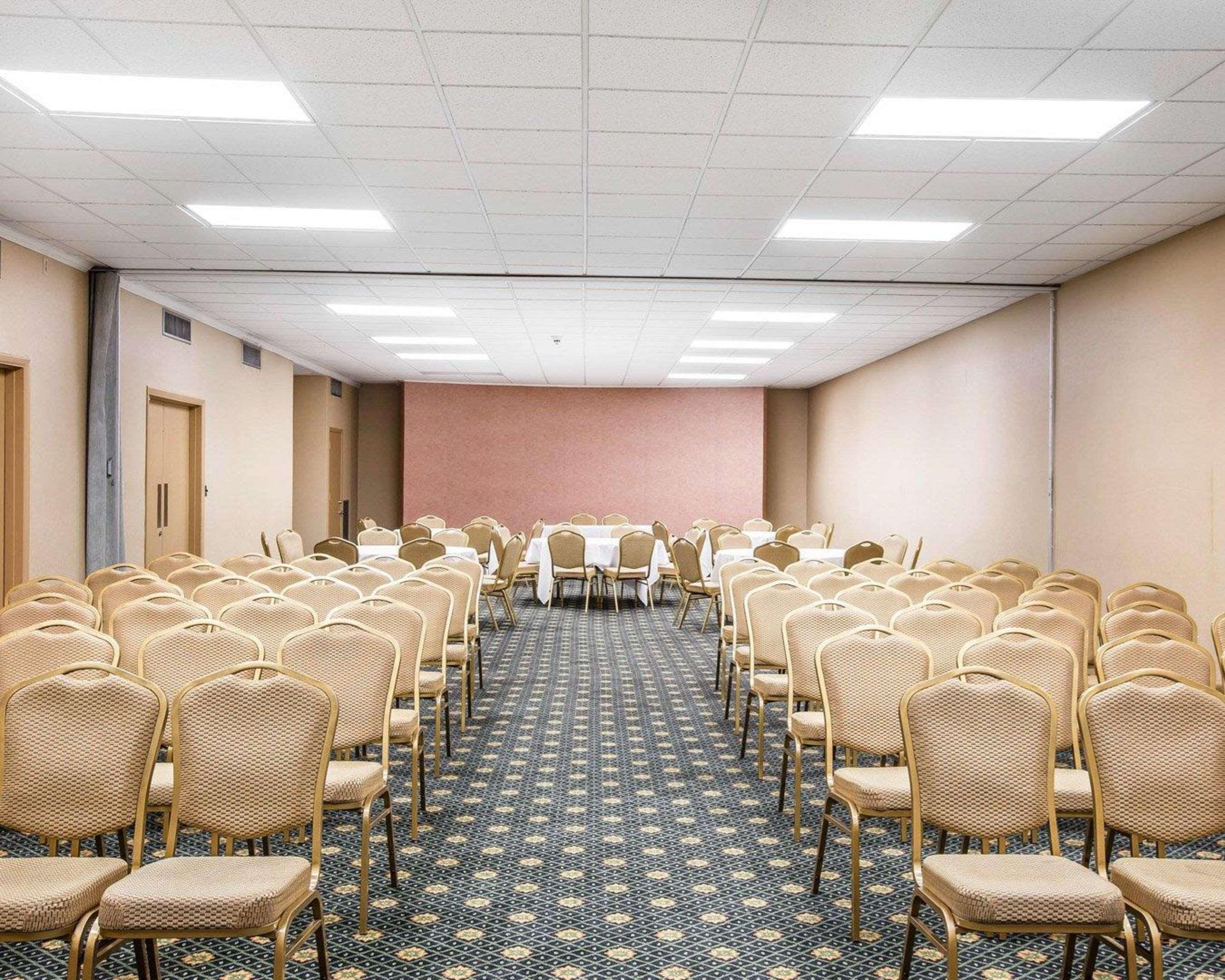 Quality Inn & Suites - Greensboro-High Point Zewnętrze zdjęcie