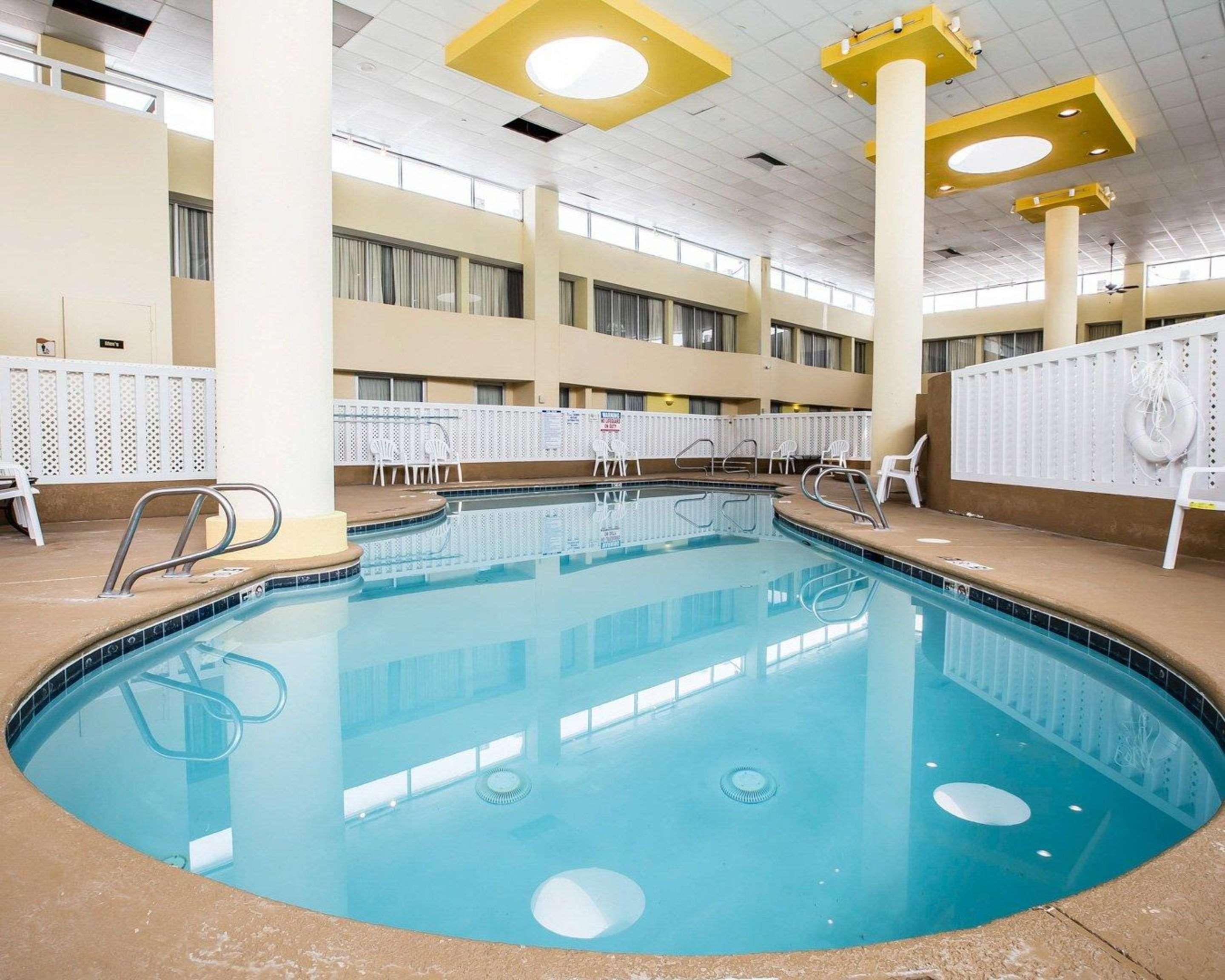 Quality Inn & Suites - Greensboro-High Point Zewnętrze zdjęcie